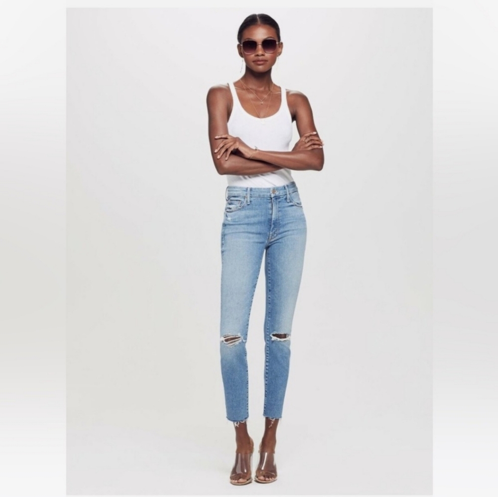 Mother High Waisted Looker Ankle Fray Thrilling Shots